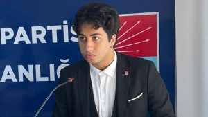 Mert Ali Dokur, Halkçı Liseliler Aliağa İlçe Başkanı Oldu