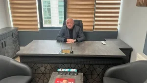 Seçimi Kaybeden Berk'e, ALBEST Ödülü