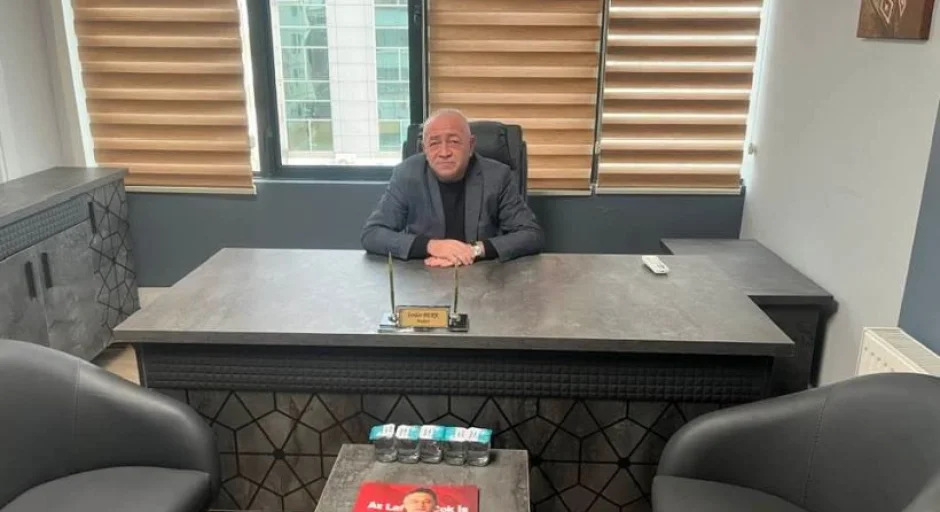 Seçimi Kaybeden Berk'e, ALBEST Ödülü